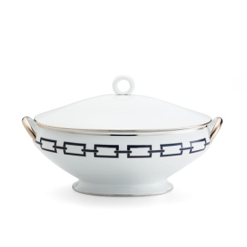 soup tureen