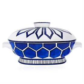 soup tureen