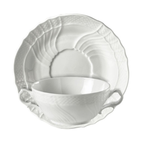 6 soup bowls with saucers
