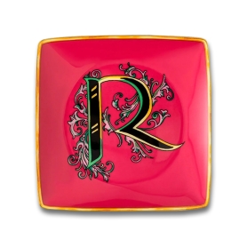piattino con iniziale R
