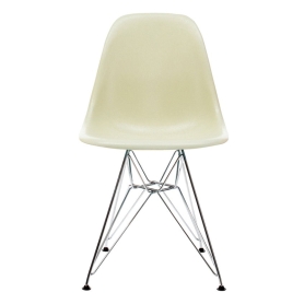Eames plastic chair DSR chrome/parchment