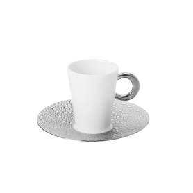 2 espresso cups with saucers