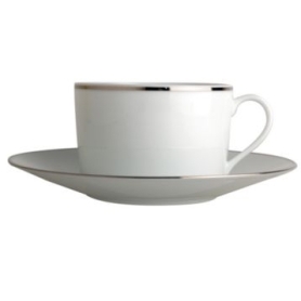 6 teacups with saucers