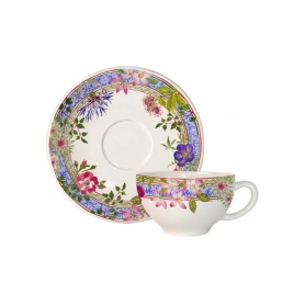 2 breakfast cups with saucers
