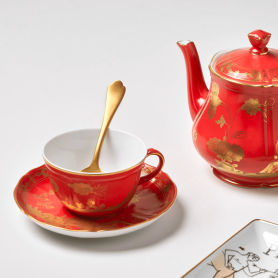 set of 2 tea cups