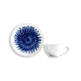 set of 6 tea cups w/ saucers